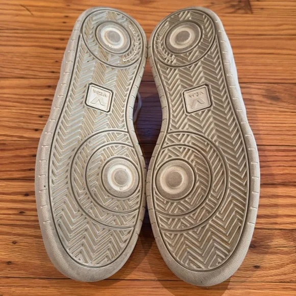 Veja Beige and White Athletic Shoes with Leopard Accent - Picture 3 of 7